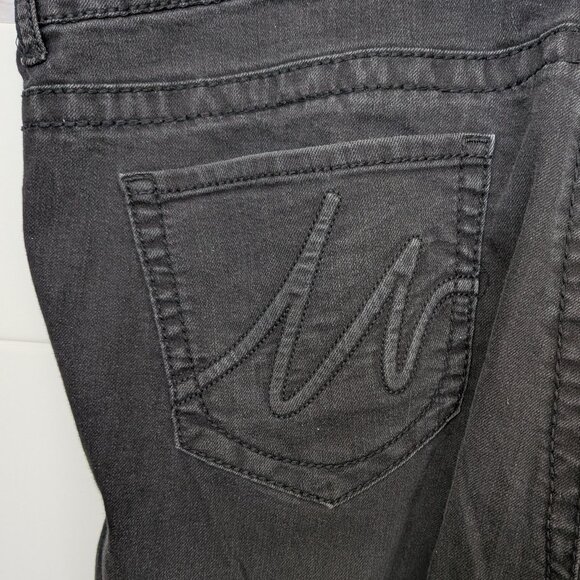 Maurices Black Jeans - Picture 3 of 7